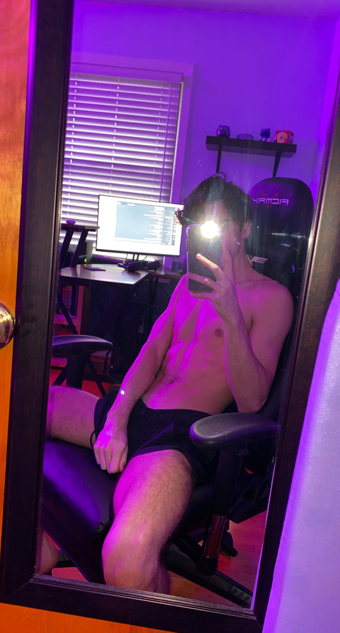 treyglovah onlyfans leaked picture 1