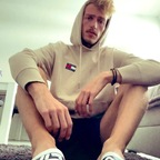 Profile picture of u179913617