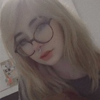 Profile picture of violet_baybee