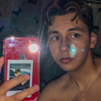 Profile picture of wavyboy2001