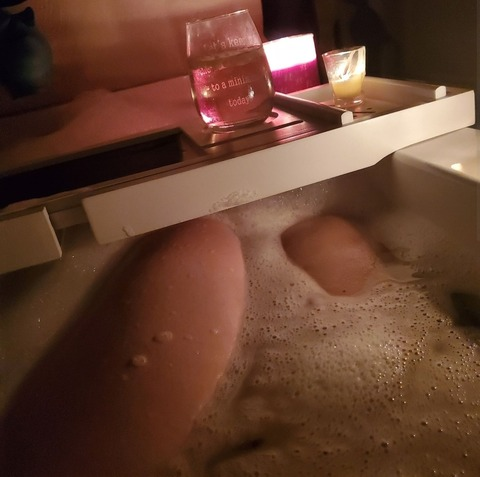 wonderlust4fun onlyfans leaked picture 1