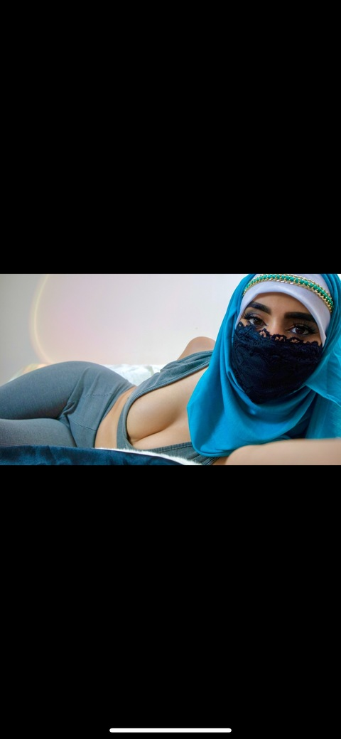 yourarabprincess onlyfans leaked picture 1