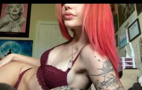 zoeyy222 onlyfans leaked picture 1